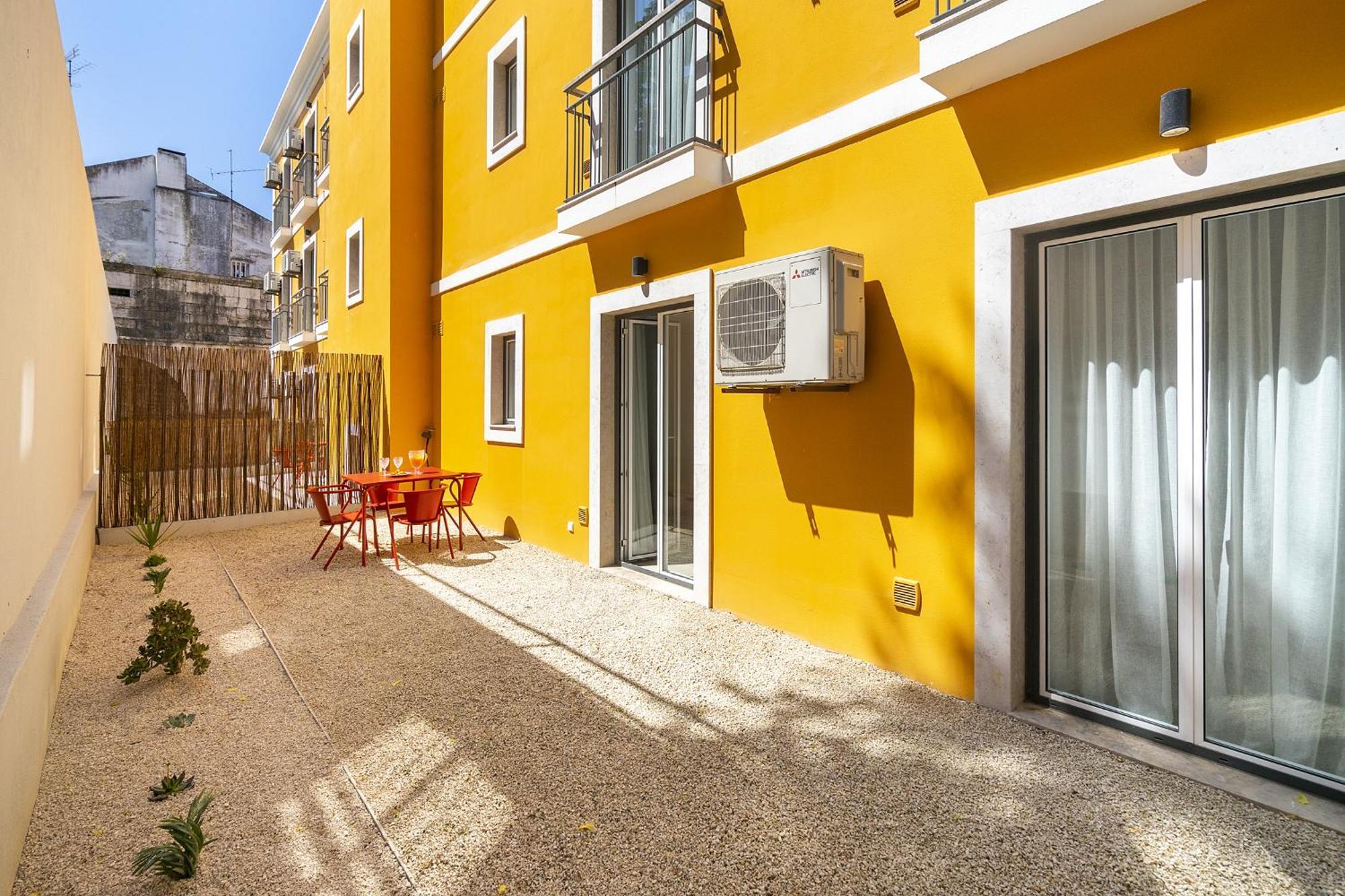 Les Deux Mariettes Apartments & Suites ลิสบอน ภายนอก รูปภาพ